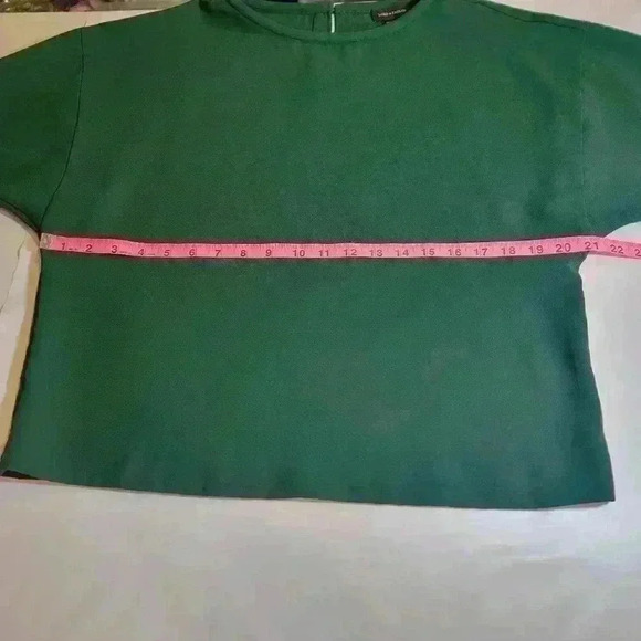 Lord & Taylor Emerald Green Blouse Keyhole - Picture 9 of 15